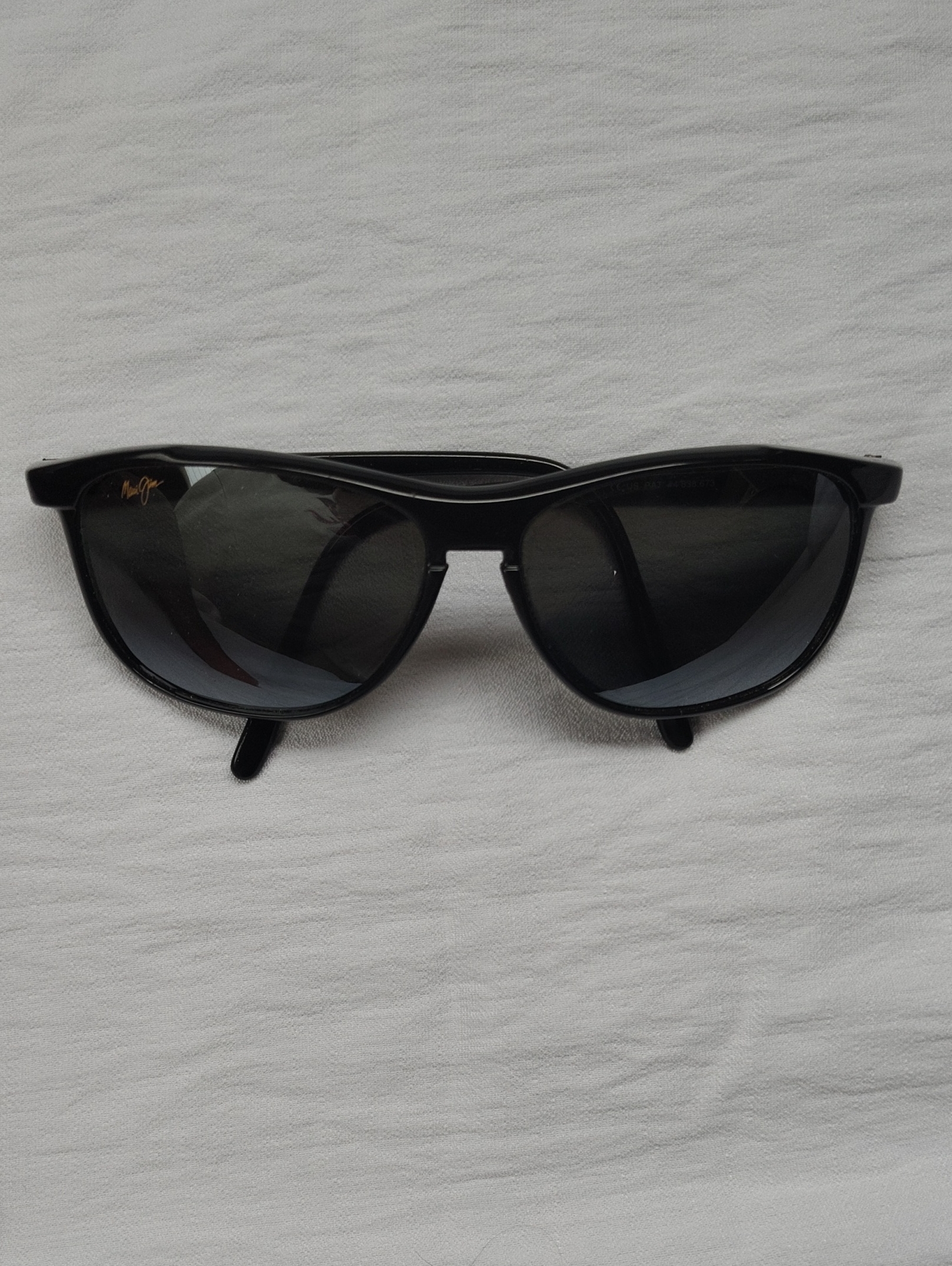 Vintage Maui Jim Voyager Black Sunglasses